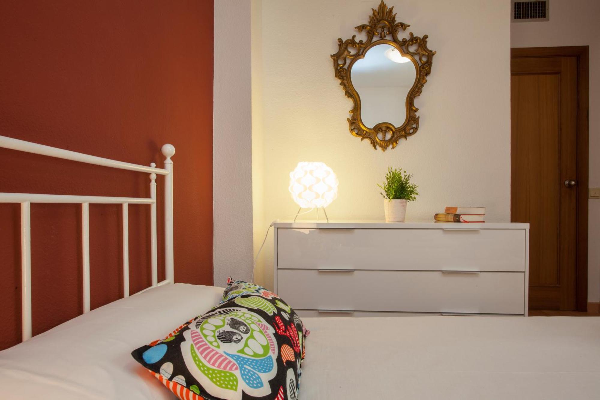 Singular Apartments Jorge Juan バレンシア 部屋 写真
