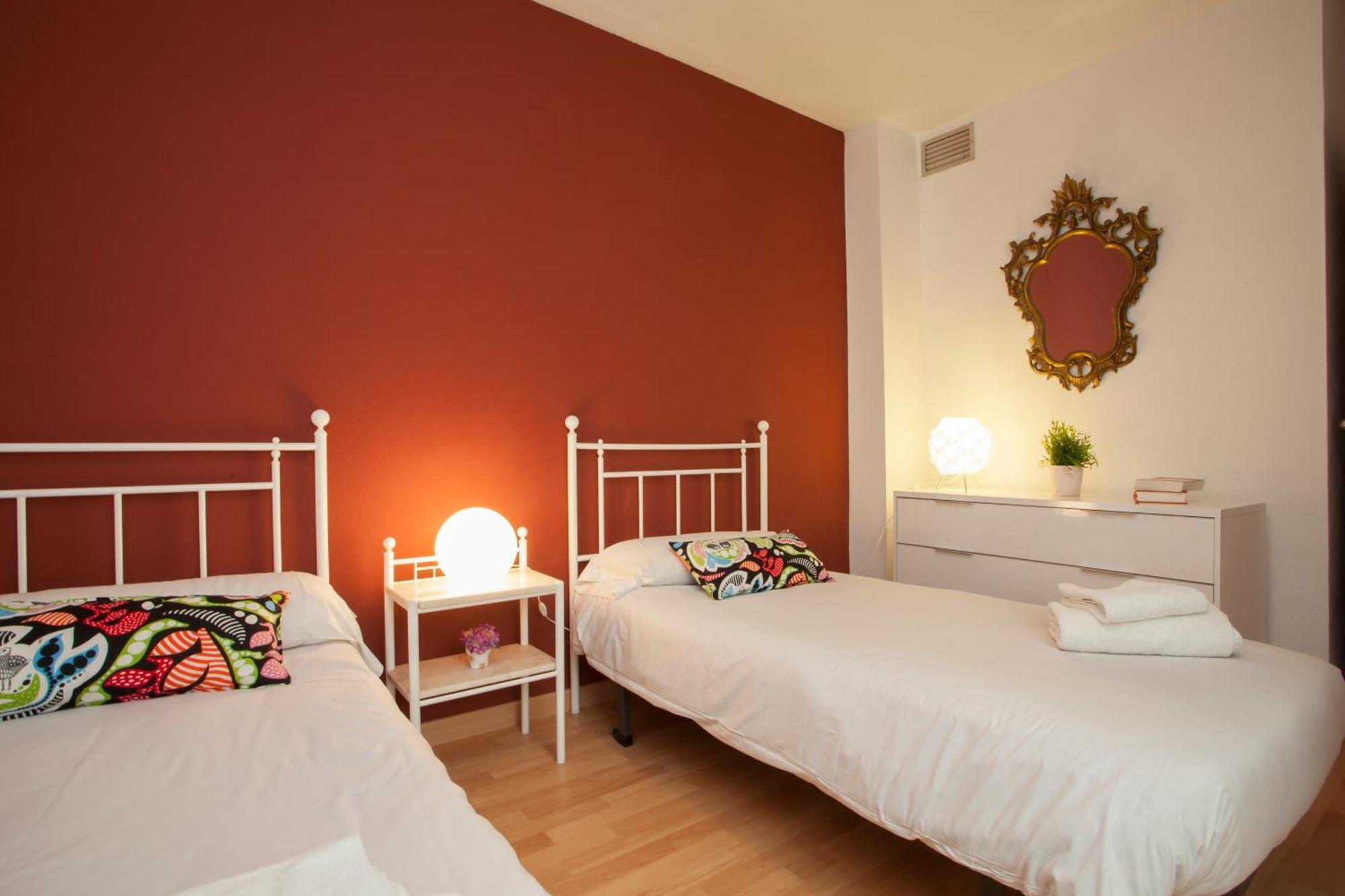 Singular Apartments Jorge Juan バレンシア 部屋 写真